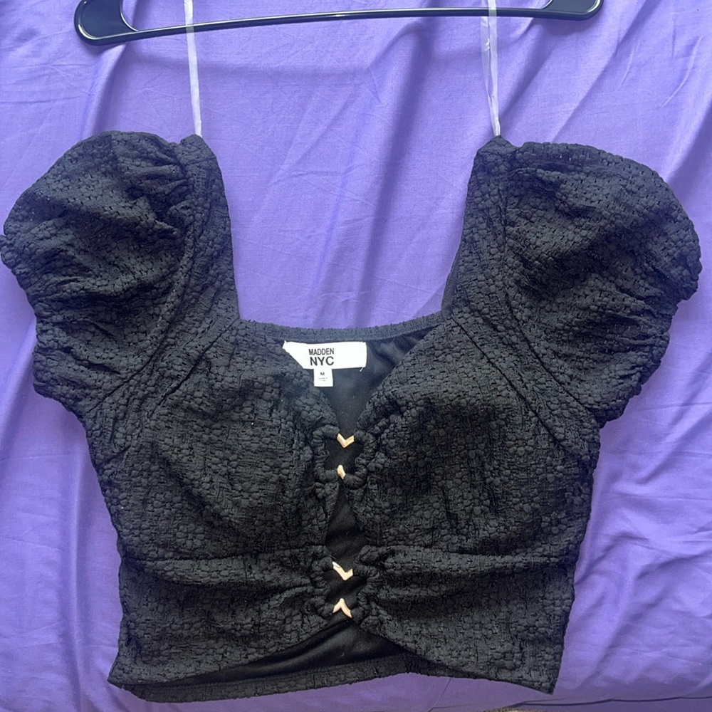 Cute black crop top